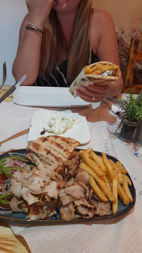 Photo of Greek Yefseis - 2 Farm Rd, Wellingborough NN8 4UF